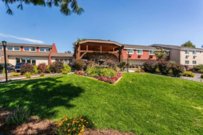 Гостиница Quality Inn & Suites Coeur d'Alene  Кер-Д'ален